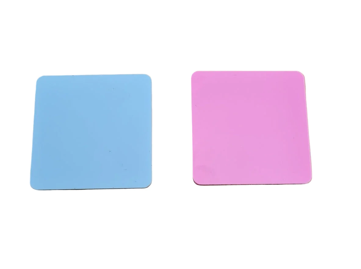 Acrylic Round Hanging Discs - Image 3