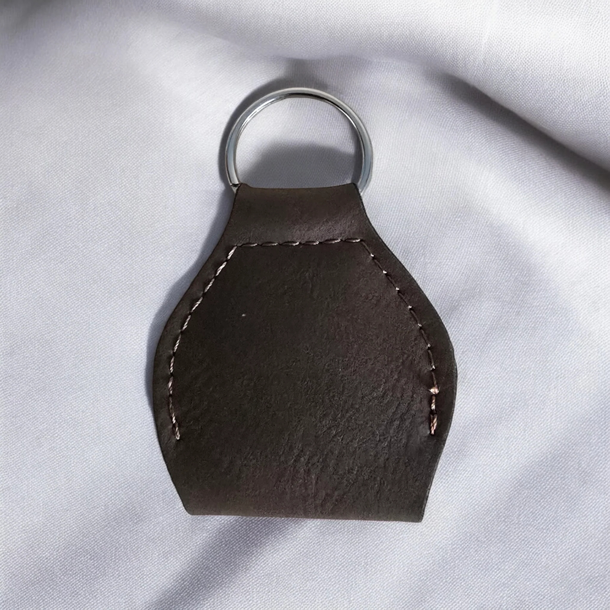 Pocket Hug Pouch Keyring with sublimation disc - Image 3