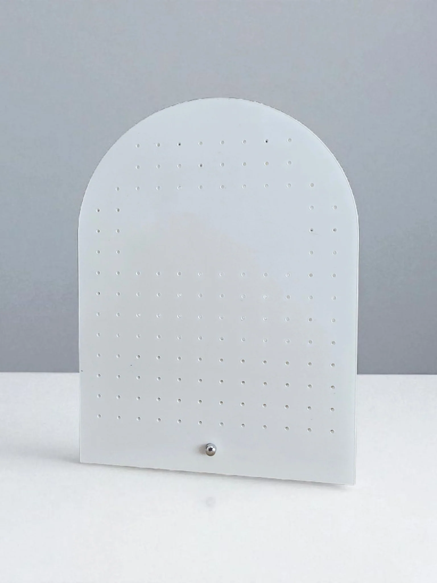 Arch top Acrylic Earring Stand - Image 3