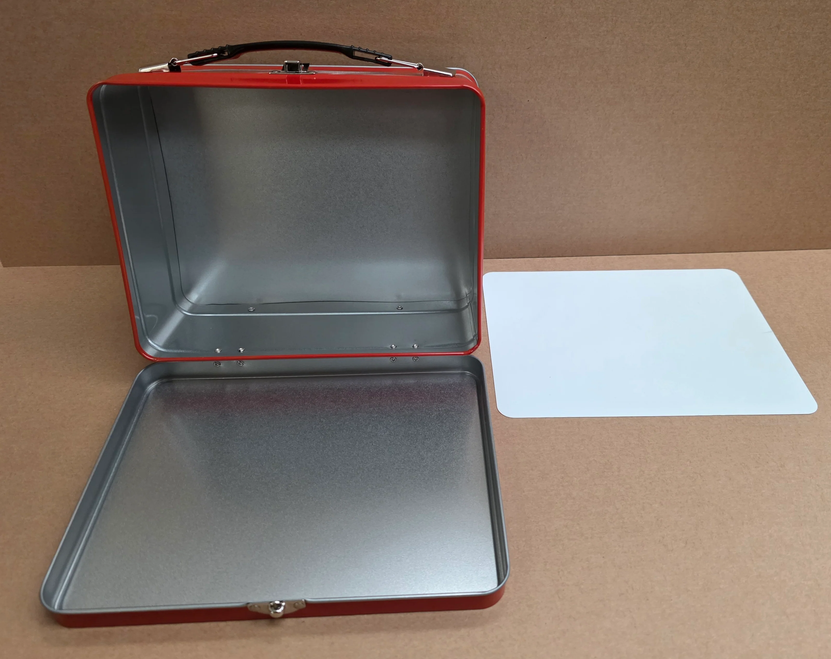 Red Rectangle Tin with Handle & Sublimation Panel - Image 3