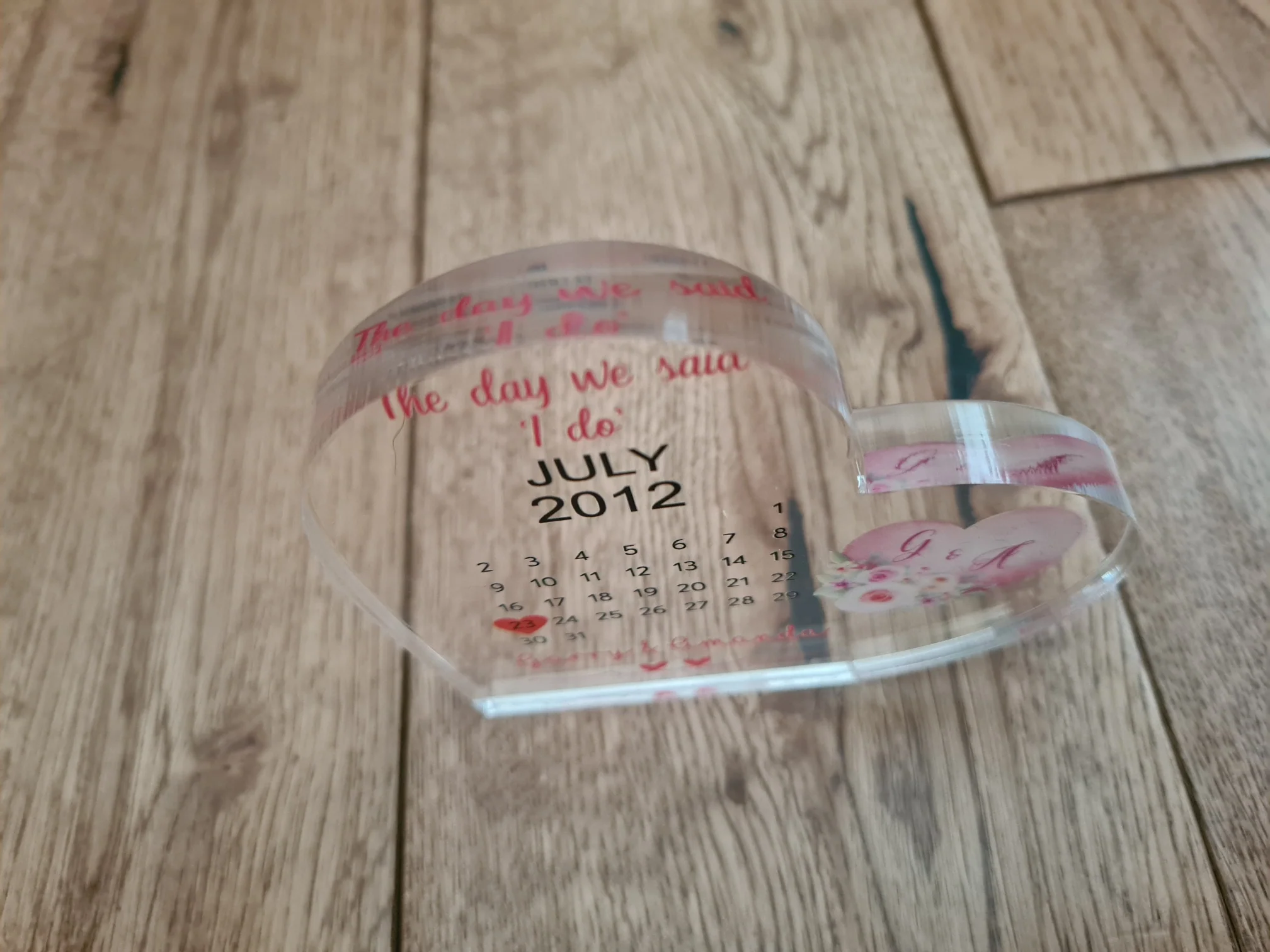 UV Printed Freestanding Heart Wedding Gift - Image 3